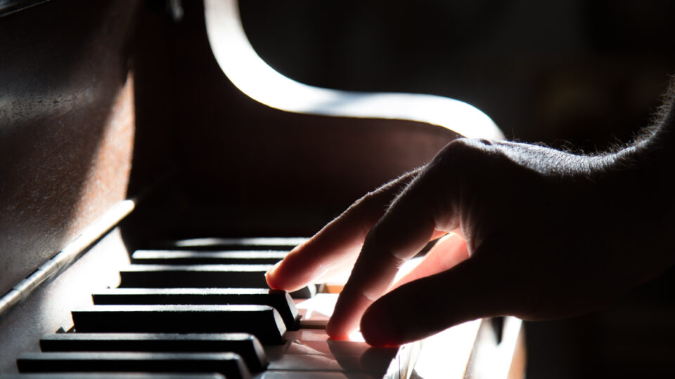 Your Piano Tuition Online